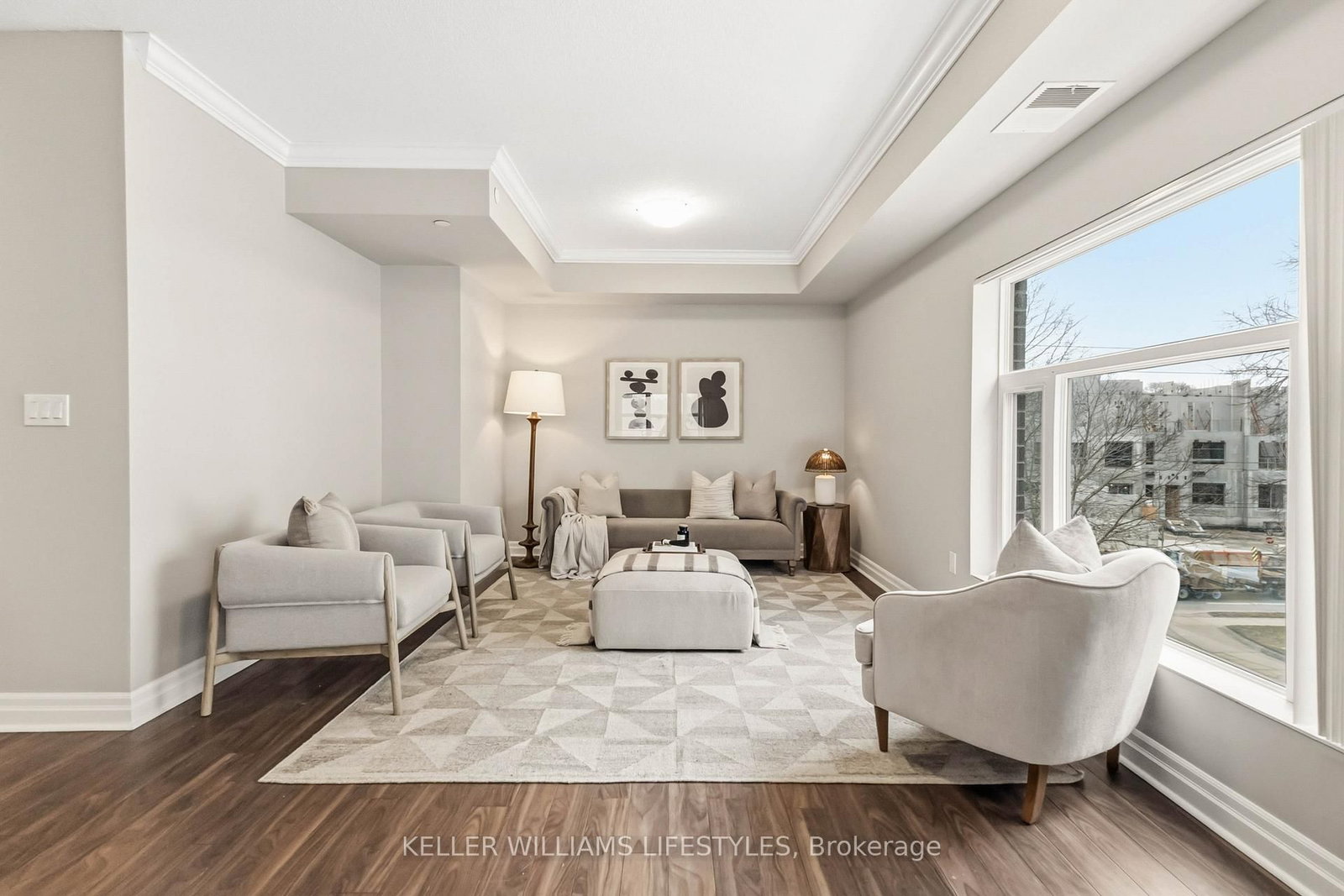89 RIDOUT Street S • #305 • London South, ON photo 12