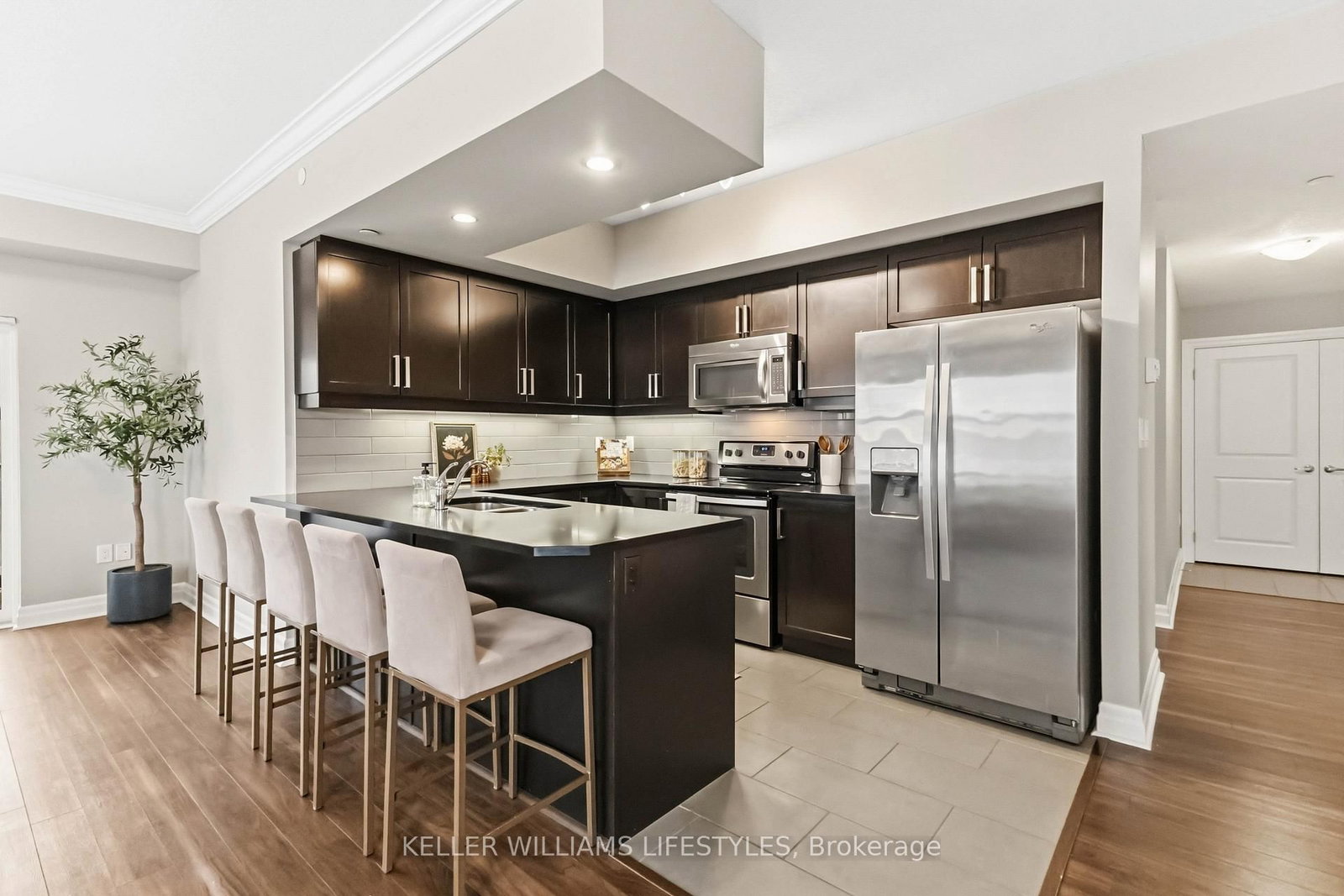 89 RIDOUT Street S • #305 • London South, ON photo 23