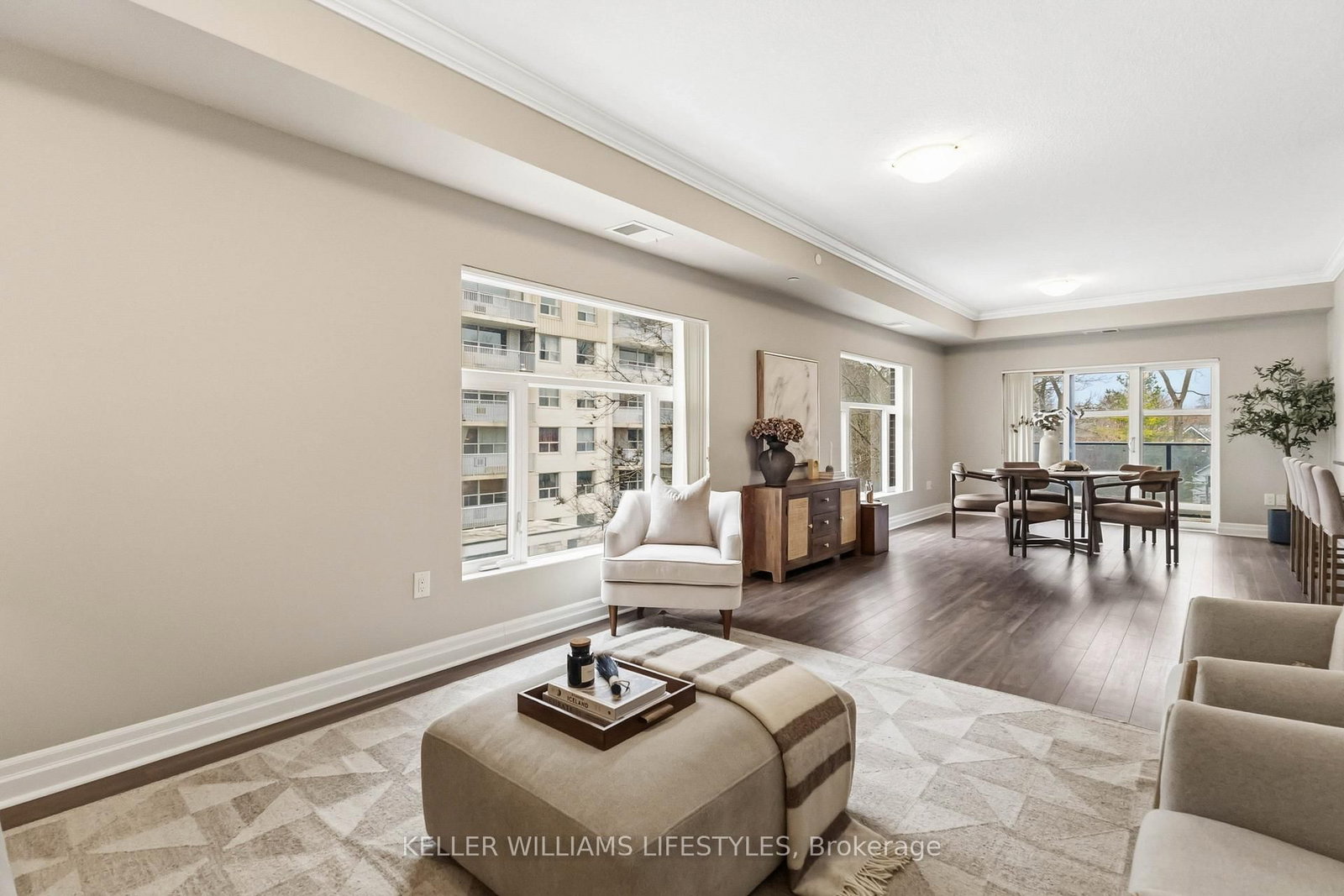 89 RIDOUT Street S • #305 • London South, ON photo 3