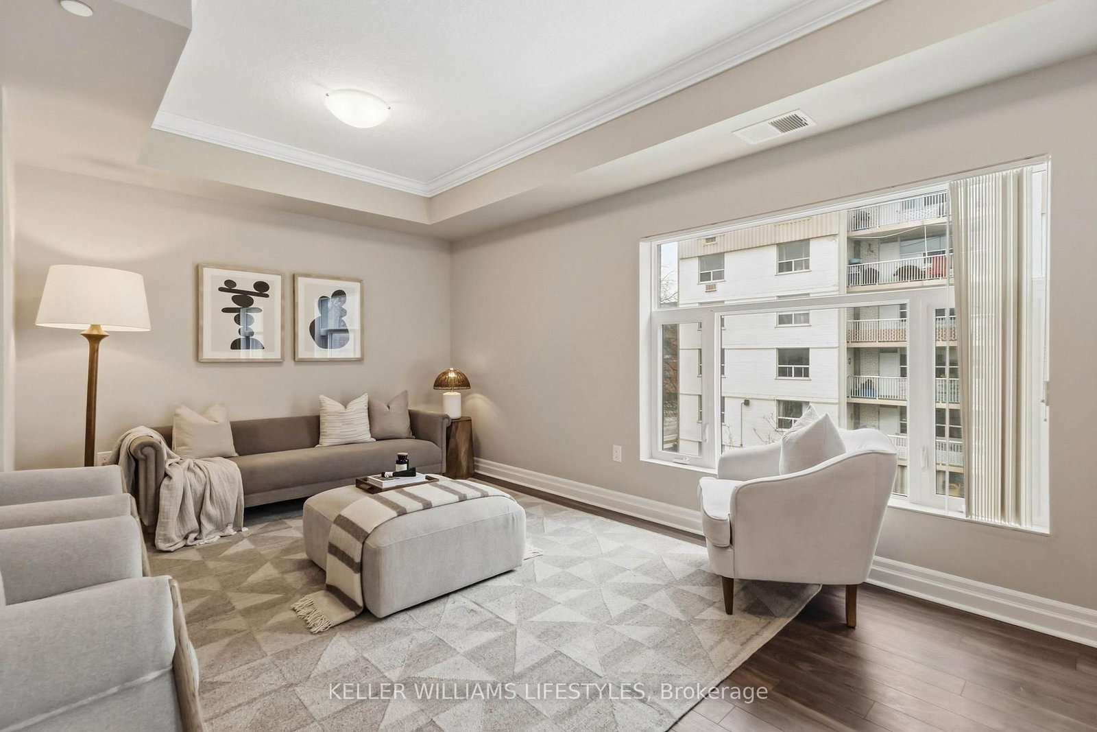 89 RIDOUT Street S • #305 • London South, ON photo 5