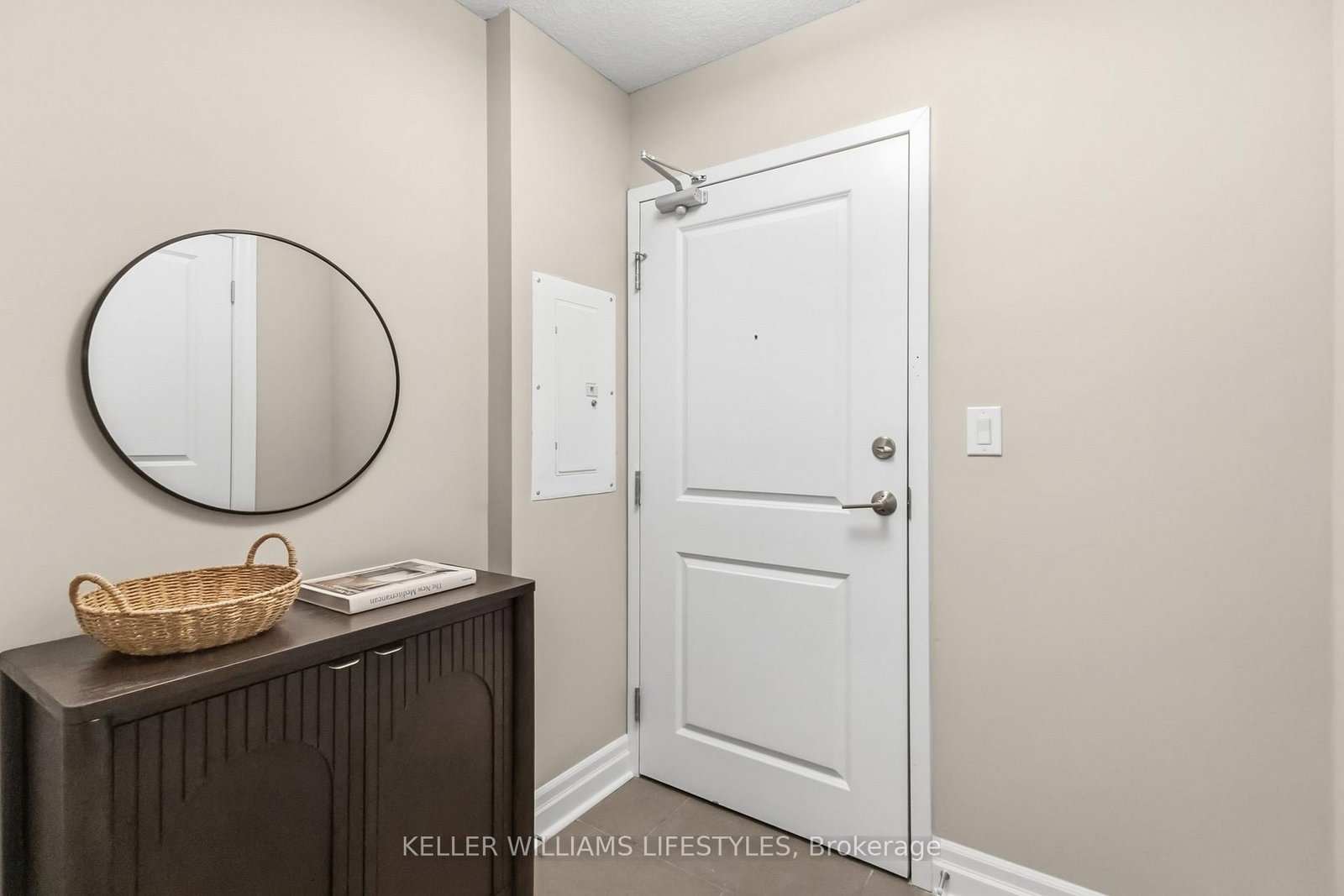 89 RIDOUT Street S • #305 • London South, ON photo 6