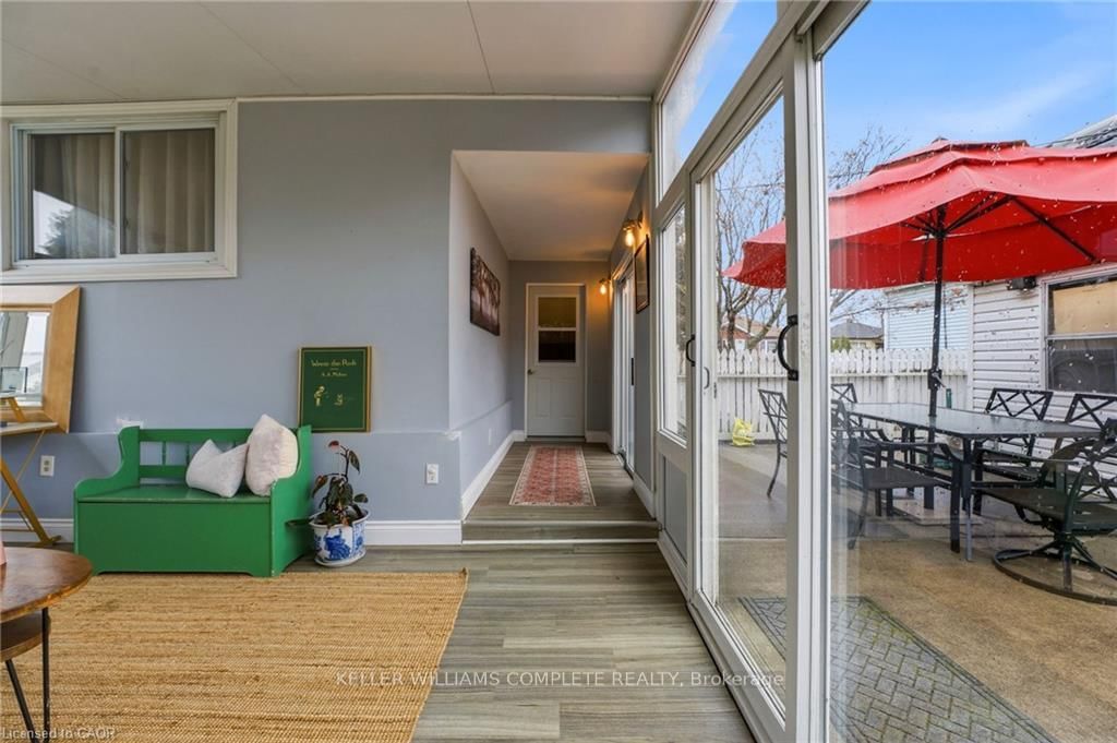 Detached House for sale at 547 COCHRANE Road, Hamilton, Ontario, L8K 3H4 - Rosedale - MLS: X12966460