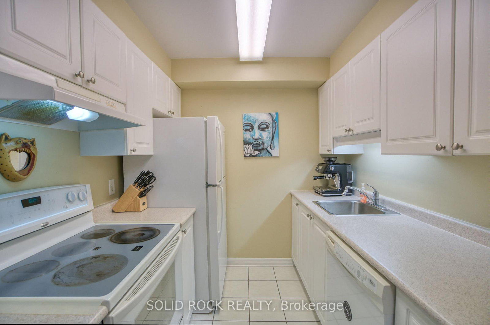 429 Somerset Street W, Unit 209 - Photo 12