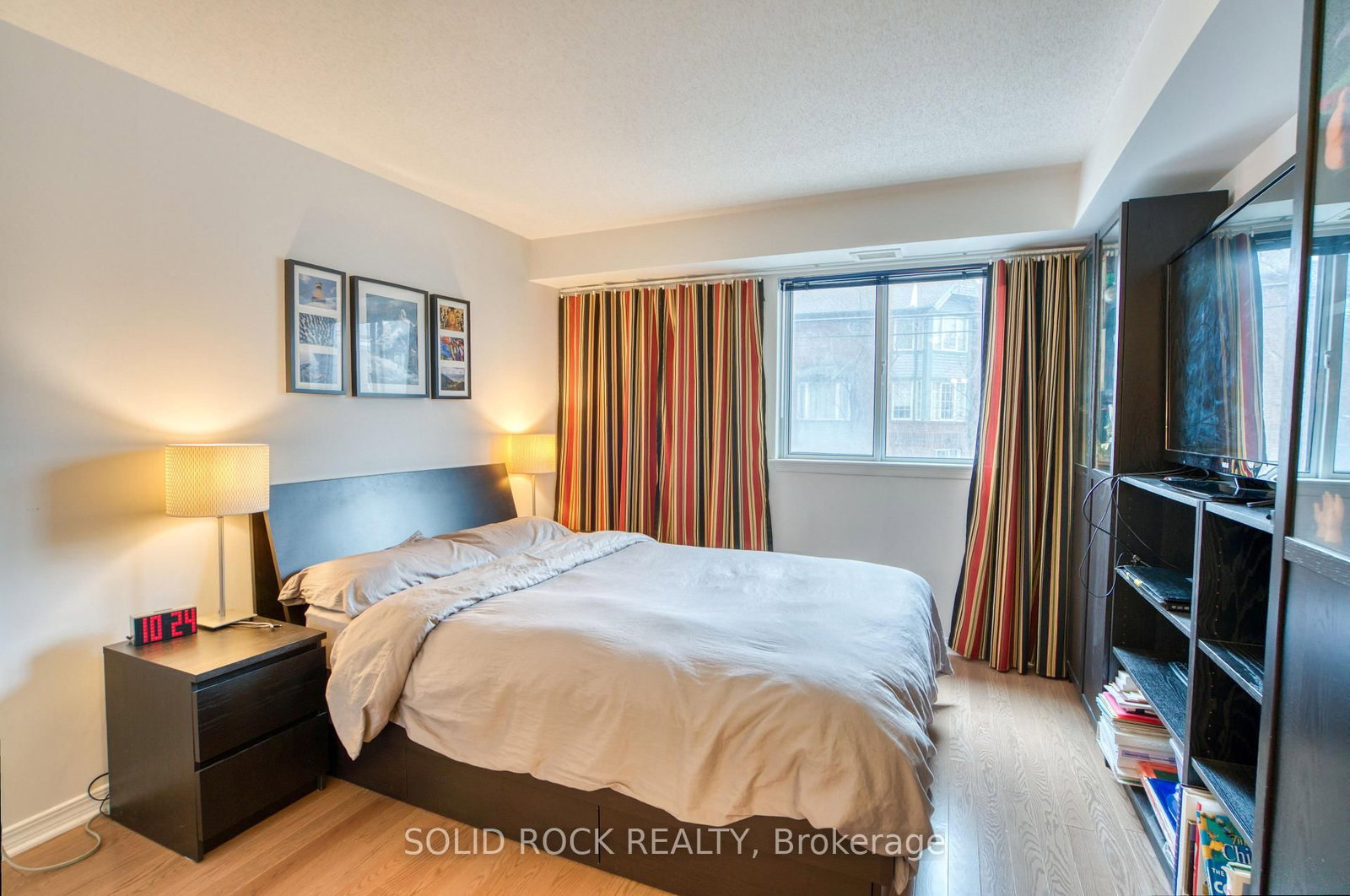 429 Somerset Street W, Unit 209 - Photo 14