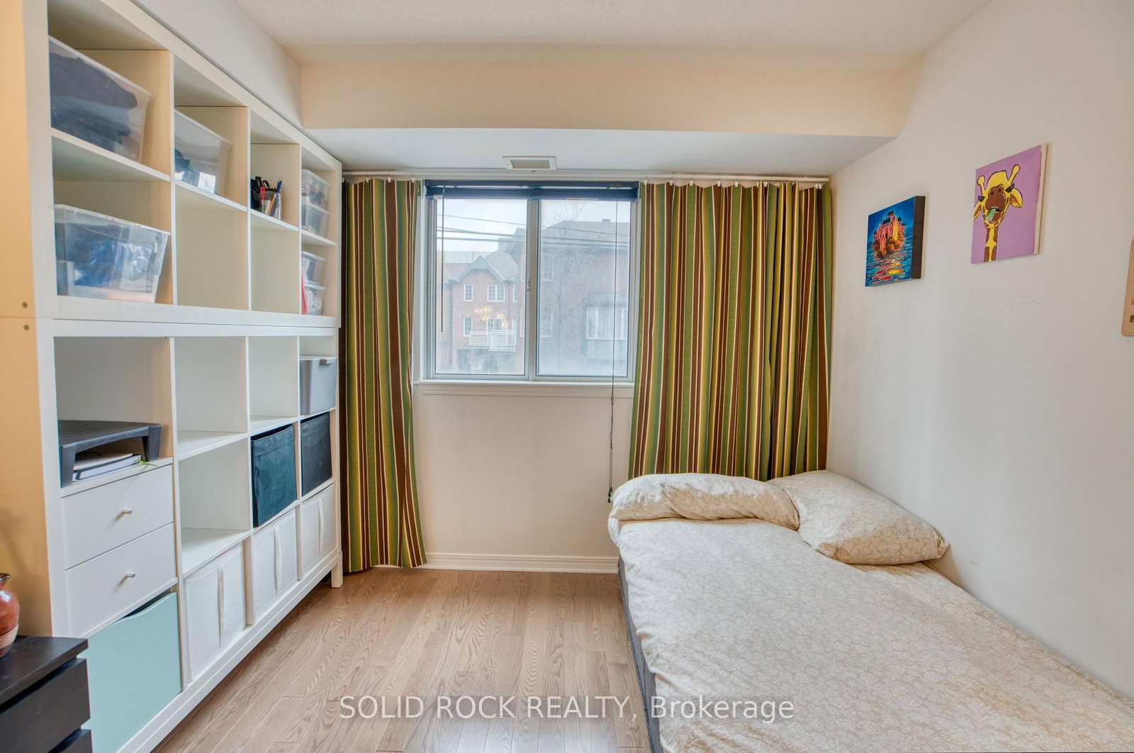 429 Somerset Street W, Unit 209 - Photo 21