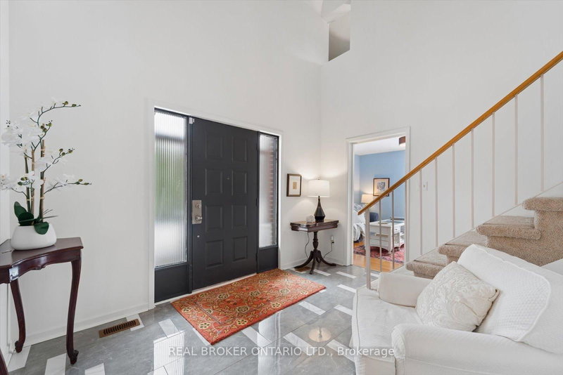 1449 Champlain Dr, Peterborough, K9L 1N3 | Image 3