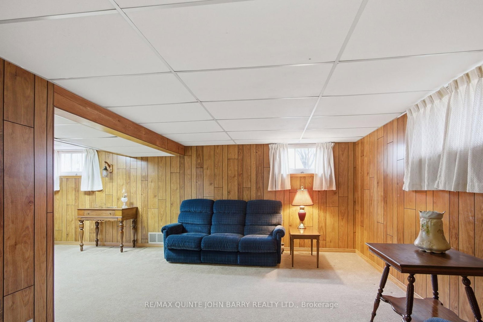 Detached House for sale at 35 Fourth Avenue, Quinte West, Ontario, K8V 5N5 - Trenton Ward - MLS: X12966644