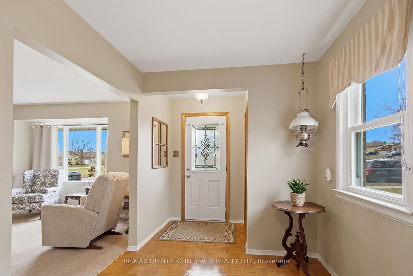 Detached House for sale at 35 Fourth Avenue, Quinte West, Ontario, K8V 5N5 - Trenton Ward - MLS: X12966644