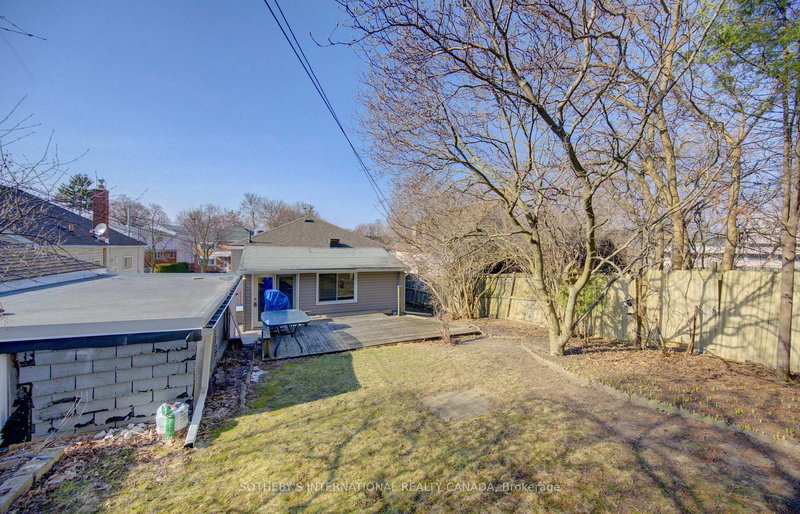 613 Guelph St, Kitchener, N2H 5Y5 | Image 3