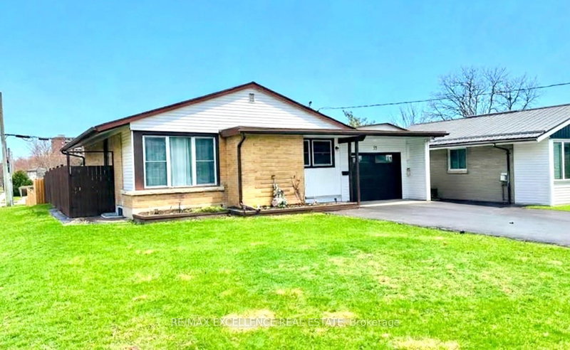 35 Siebert Ave, Kitchener, N2C 2A5 | Image 2