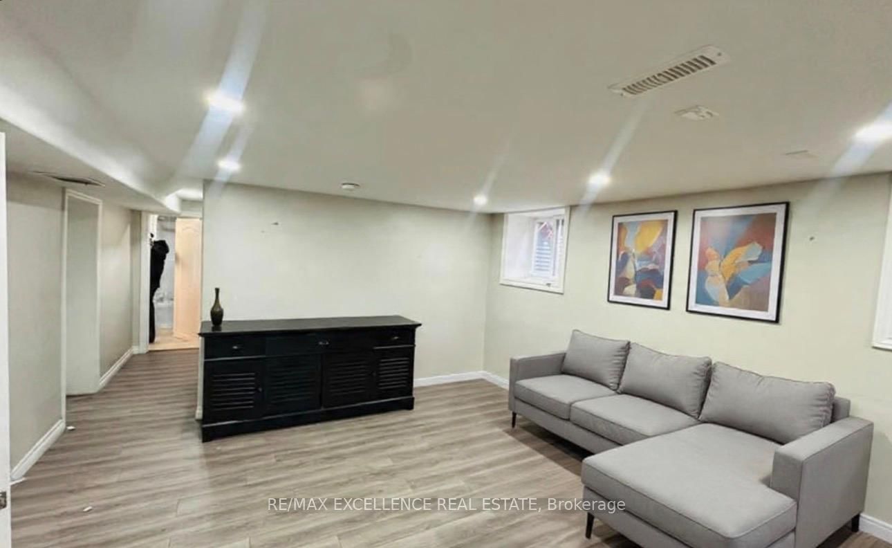 35 Siebert Avenue - Photo 22