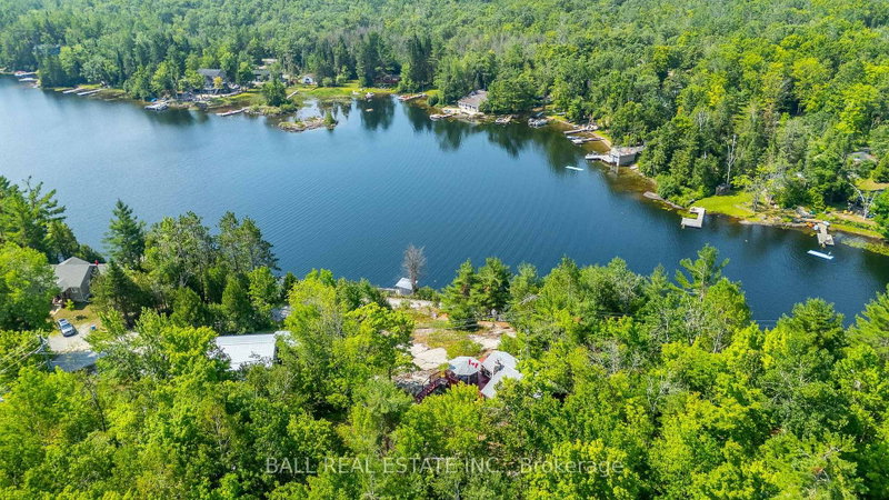 1017 Ewles Dr photo 5