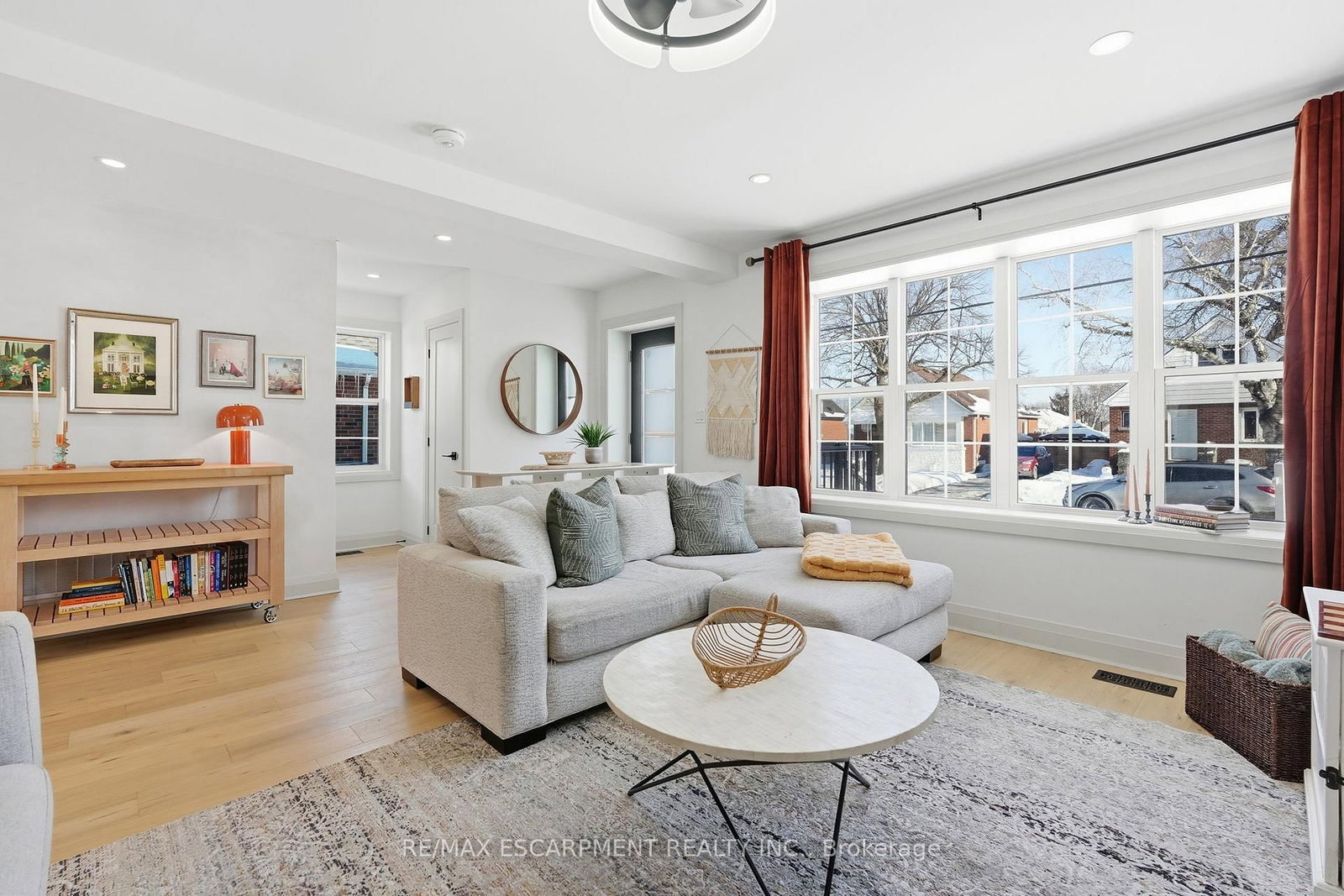 Detached House for sale at 286 East 18th Street, Hamilton, Ontario, L9A 4P6 - Inch Park - MLS: X12966850