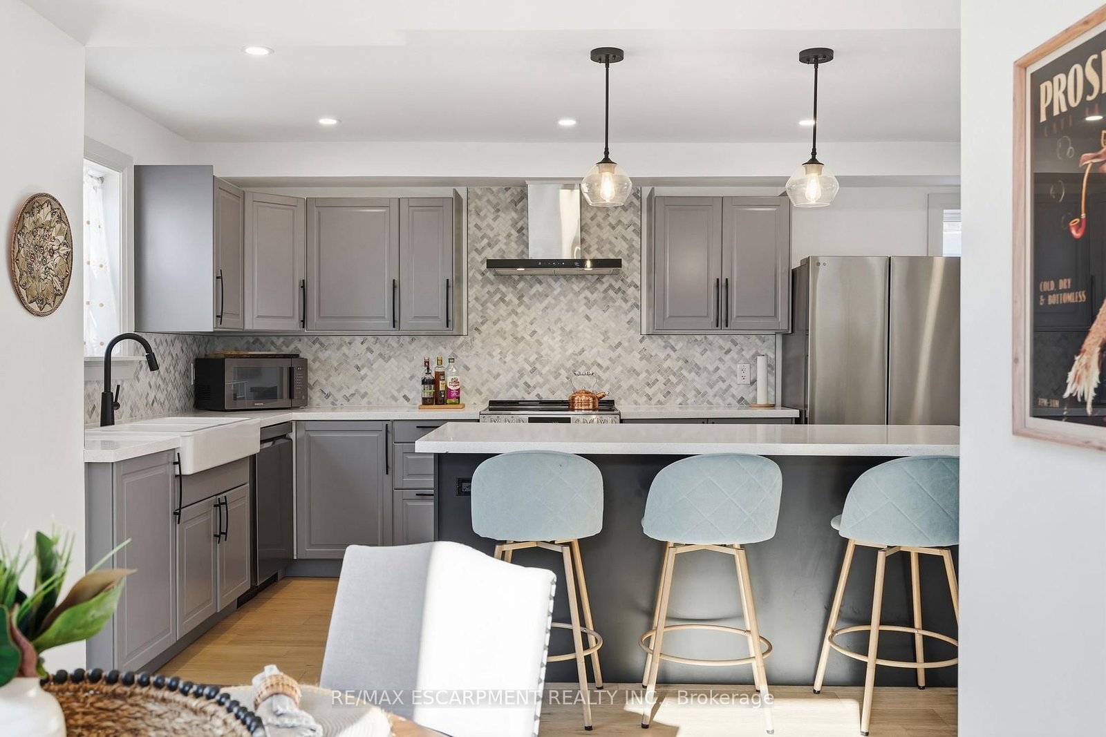 Detached House for sale at 286 East 18th Street, Hamilton, Ontario, L9A 4P6 - Inch Park - MLS: X12966850