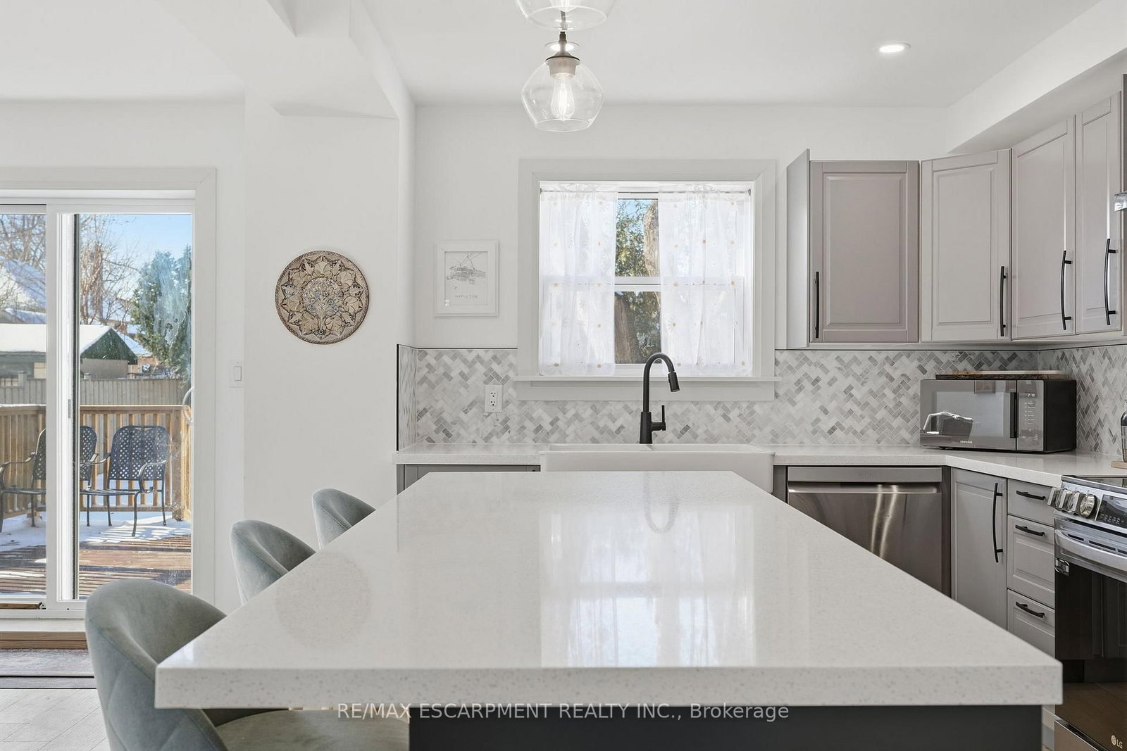 Detached House for sale at 286 East 18th Street, Hamilton, Ontario, L9A 4P6 - Inch Park - MLS: X12966850