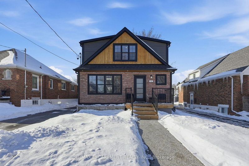 286 East 18th St, Hamilton, L9A 4P6 | Image 2