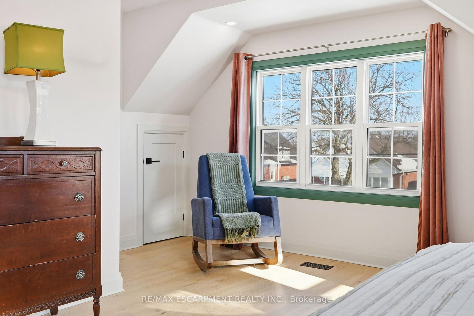 Detached House for sale at 286 East 18th Street, Hamilton, Ontario, L9A 4P6 - Inch Park - MLS: X12966850