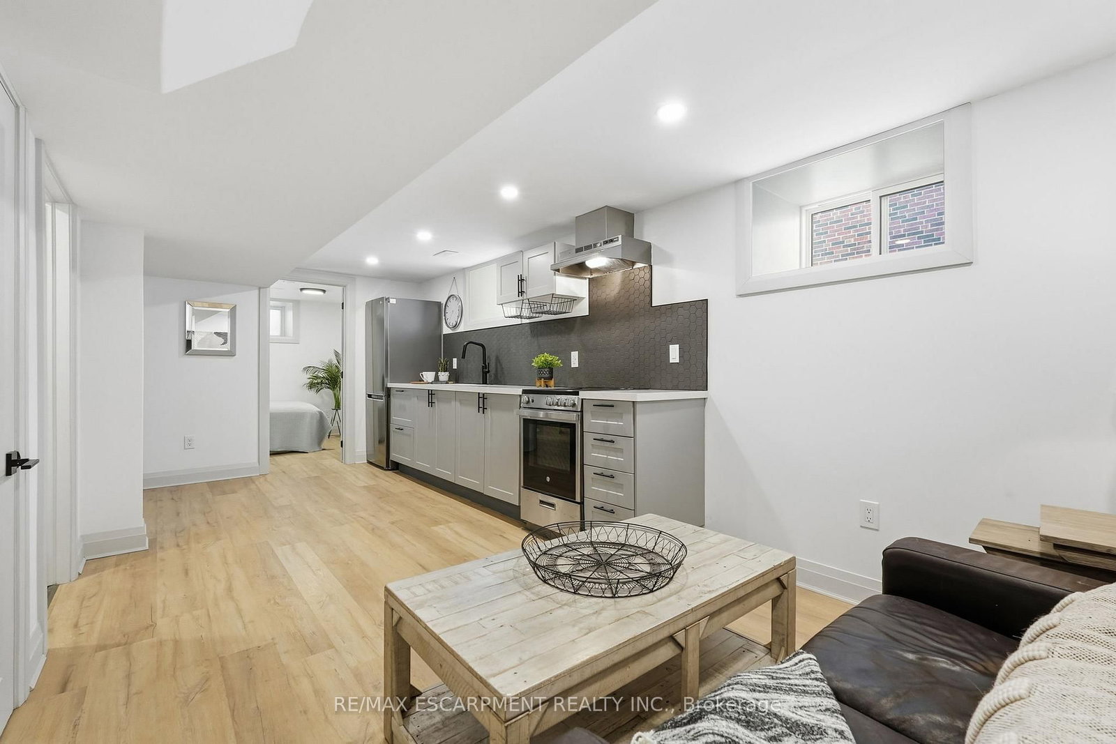 Detached House for sale at 286 East 18th Street, Hamilton, Ontario, L9A 4P6 - Inch Park - MLS: X12966850