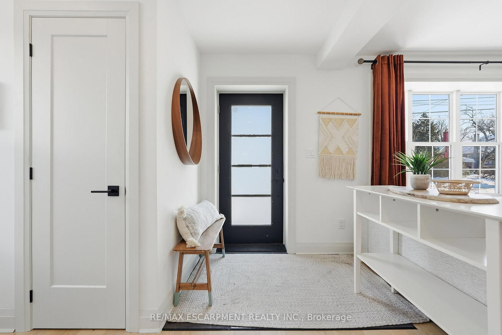 Detached House for sale at 286 East 18th Street, Hamilton, Ontario, L9A 4P6 - Inch Park - MLS: X12966850