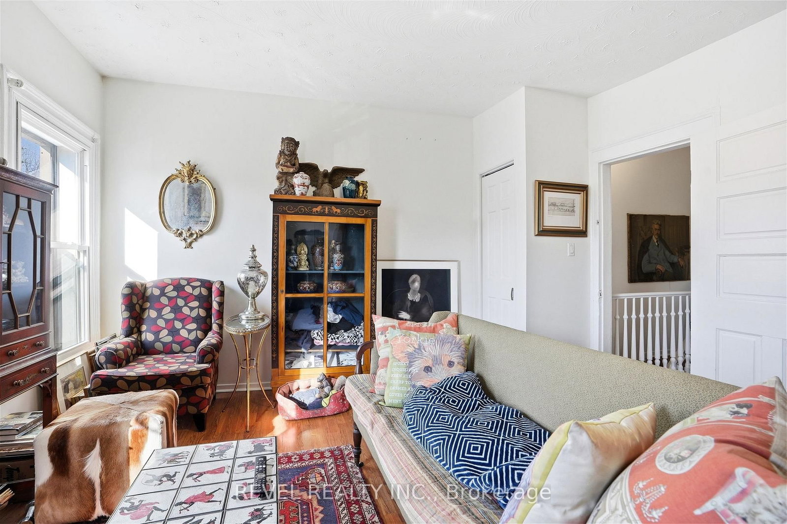 164 Macnab Street N - Photo 19