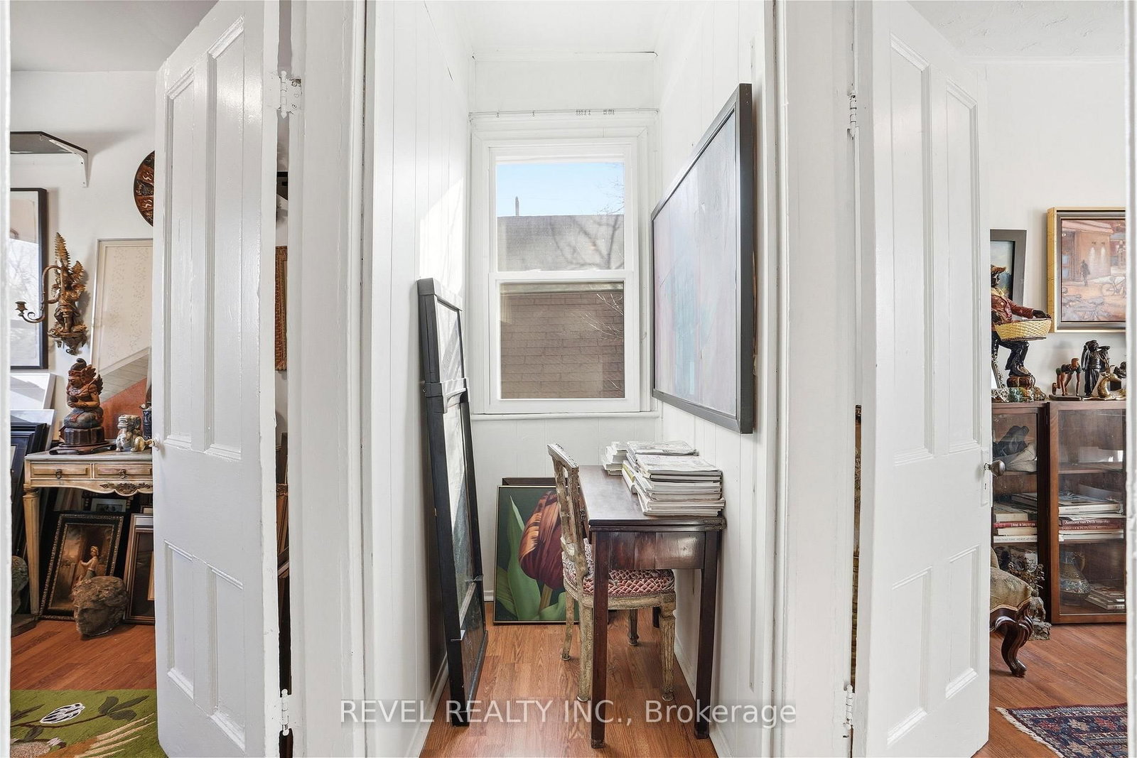 164 Macnab Street N - Photo 22