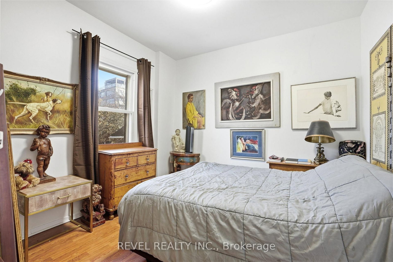 164 Macnab Street N - Photo 24