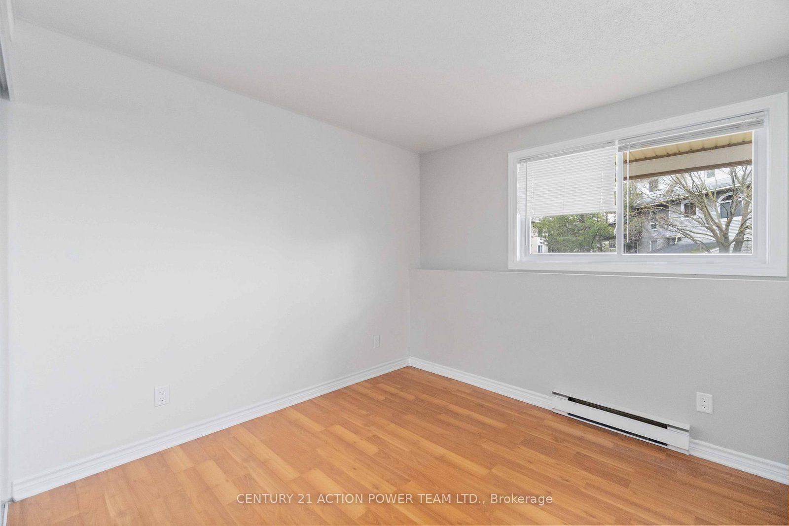 904 TANGUAY Court - Photo 27