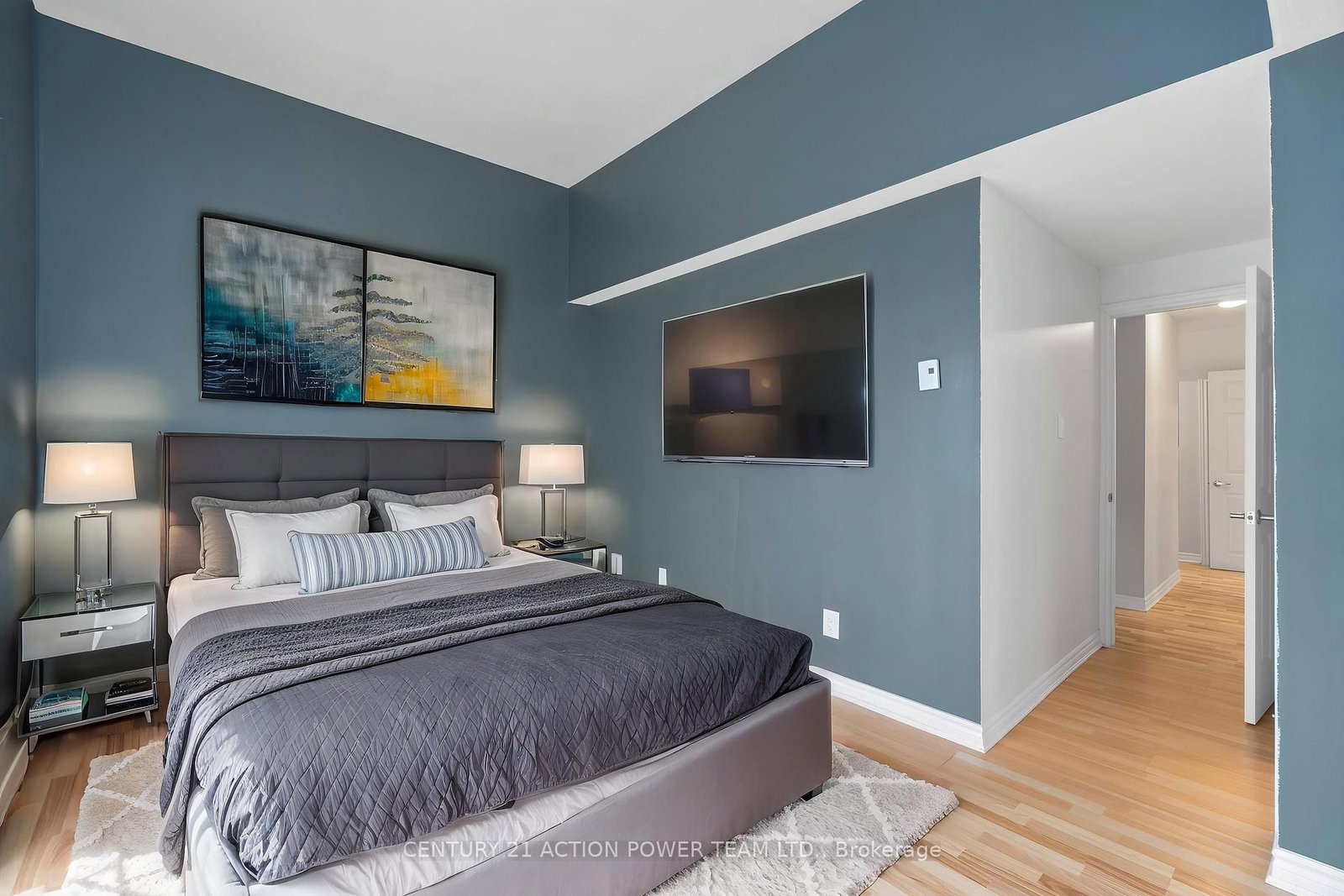 904 TANGUAY Court - Photo 33