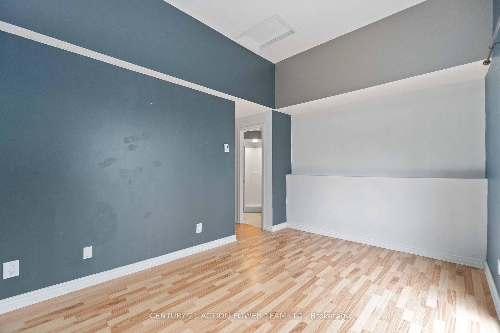 904 TANGUAY Court - Photo 35