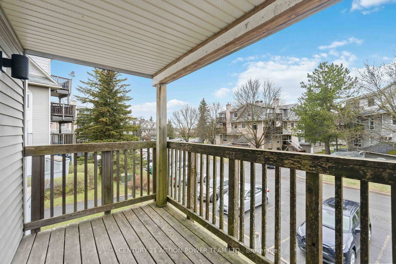 904 TANGUAY Court - Photo 39