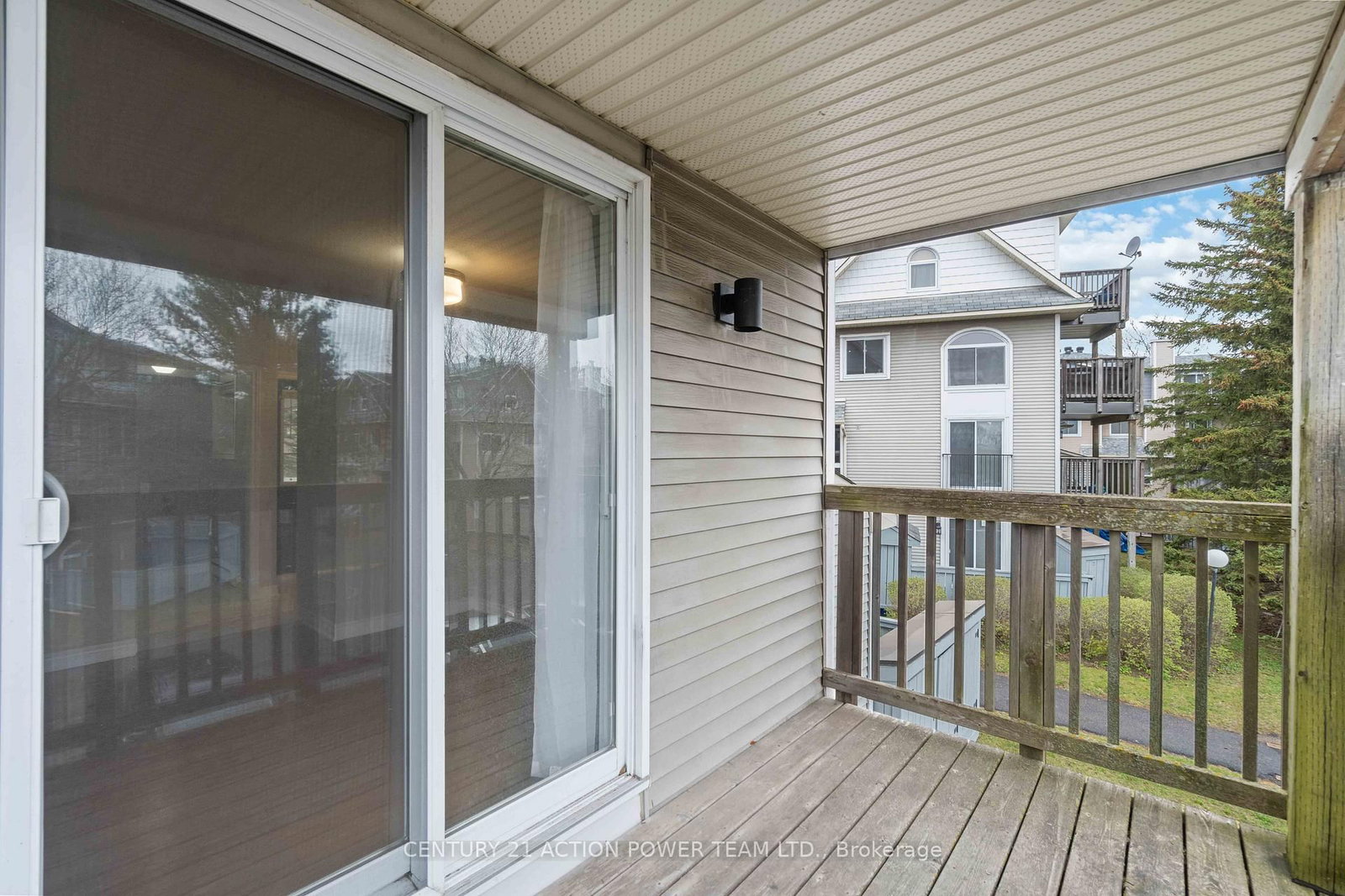 904 TANGUAY Court - Photo 42