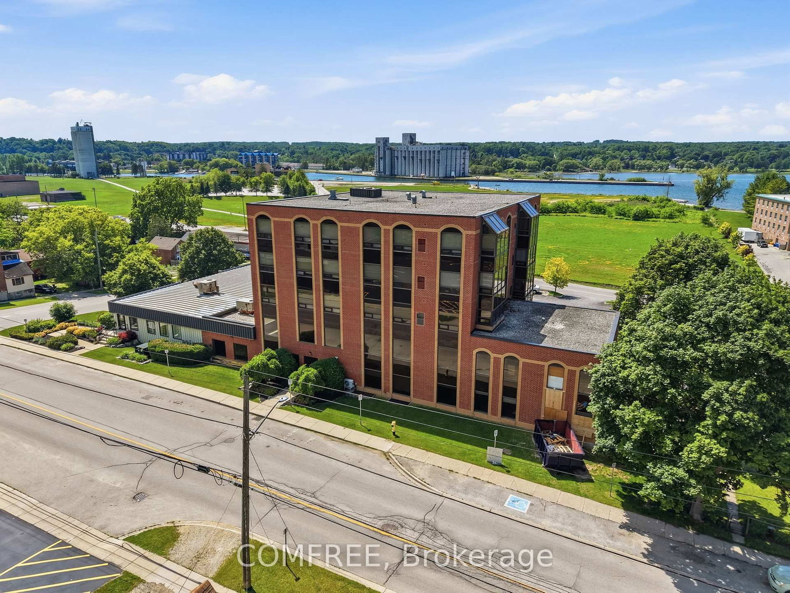 1717 2nd Avenue E • #401 • Owen Sound, ON photo 3