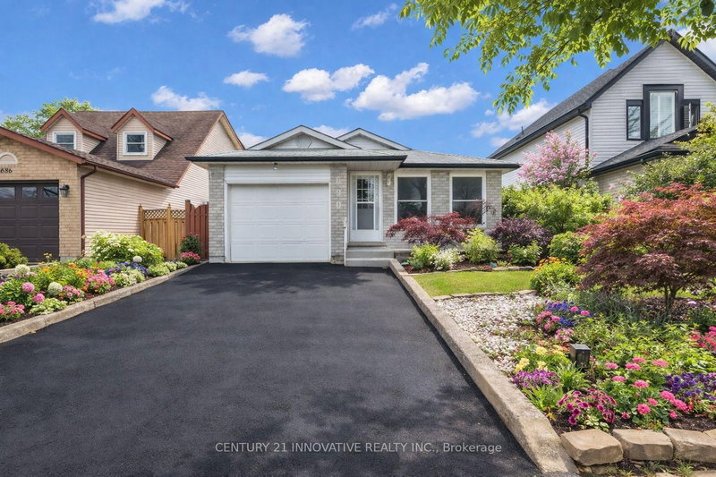 home for sale on 690 Elgin Street E