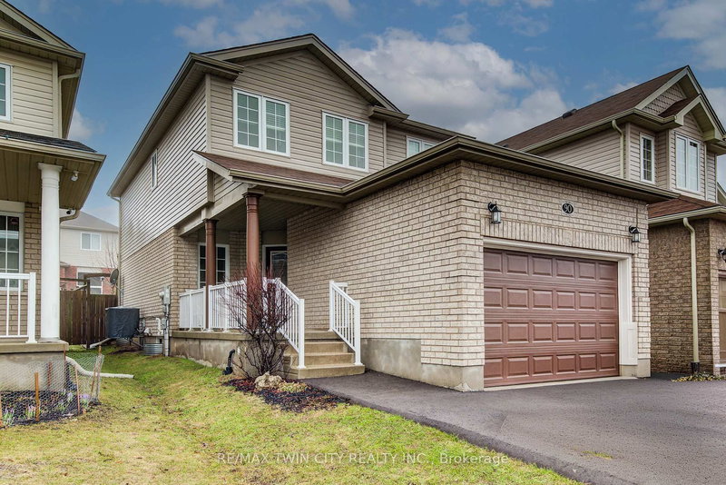 90 Udvari Cres S, Kitchener, N2N 3P5 | Image 2