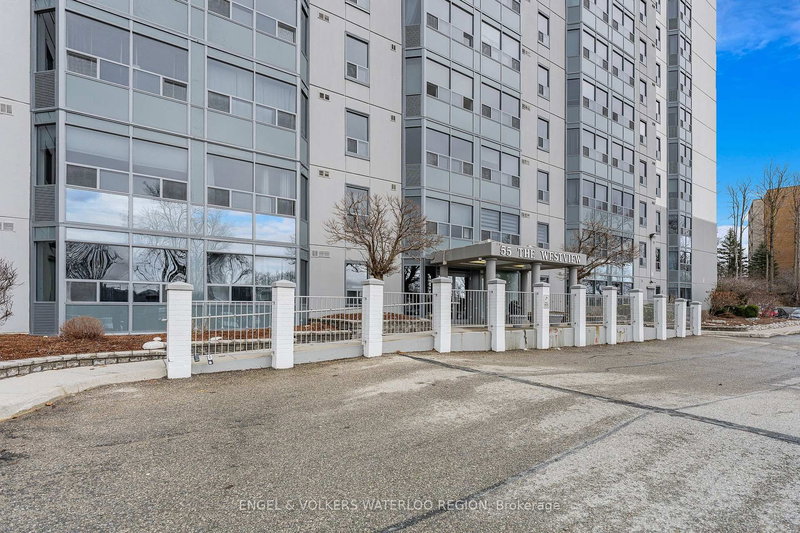 1504 - 55 Green Valley Dr, Kitchener, N2P 1Z6 | Image 3