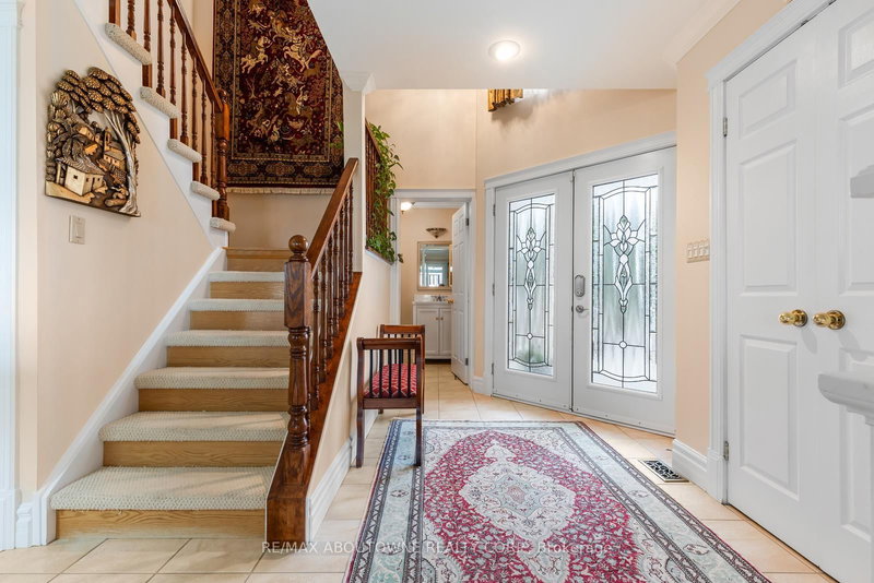 1 Twelfth St, Grimsby, L3M 2V6 | Image 3