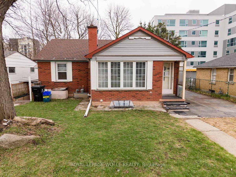 home for sale on 291 Albert Street