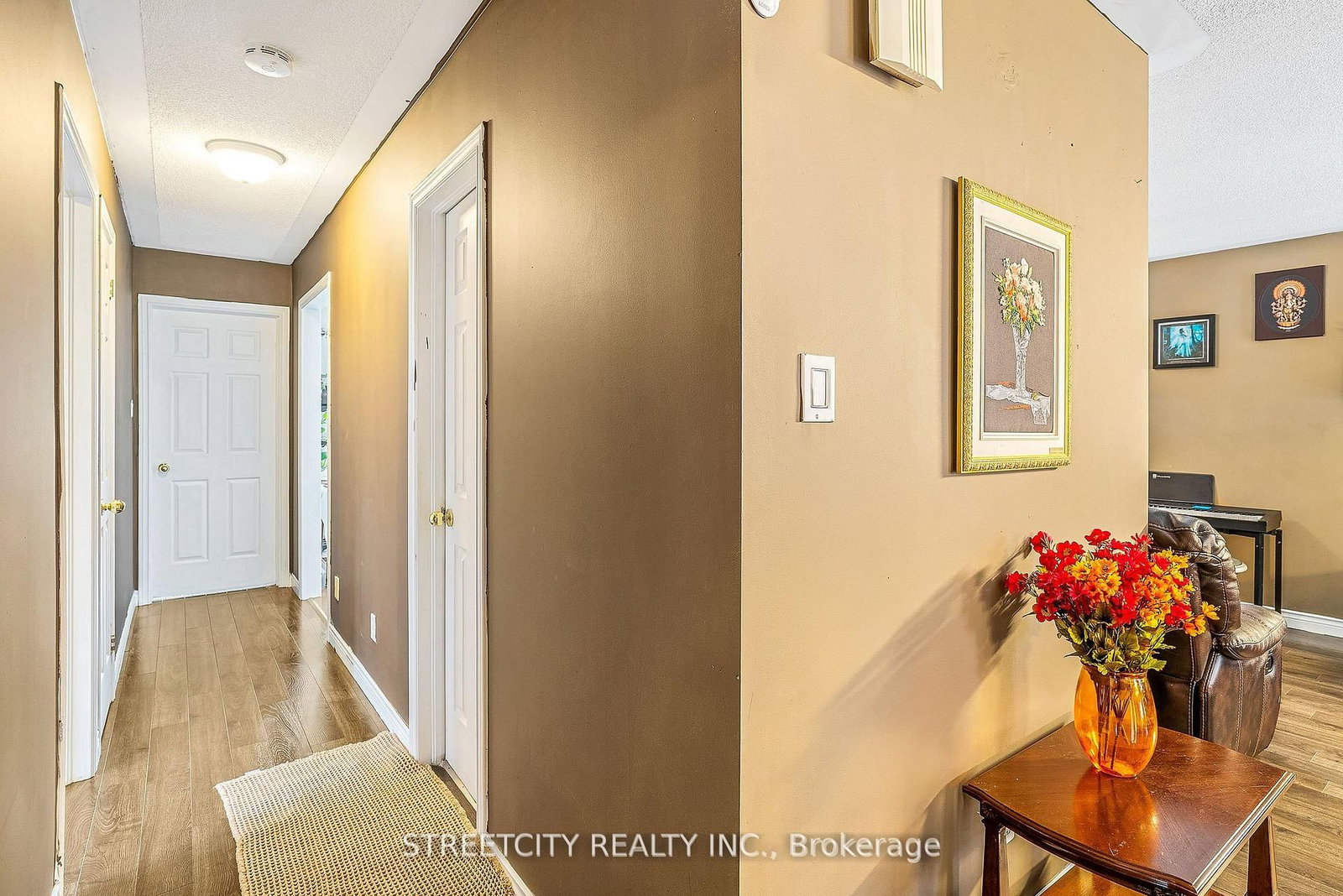 Detached House for sale at 126 Meadowridge Road, London North, Ontario, N6H 5N6 - North M - MLS: X12967394