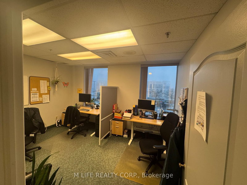 3 - 3550 Schmon Pkwy, Thorold, L2V 4Y6 | Image 3