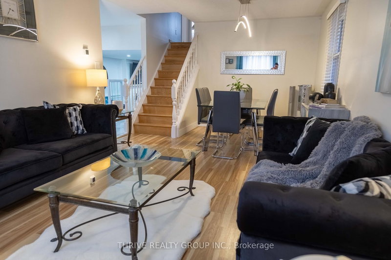 180 Clara Cres, London South, N6E 3H2 | Image 3