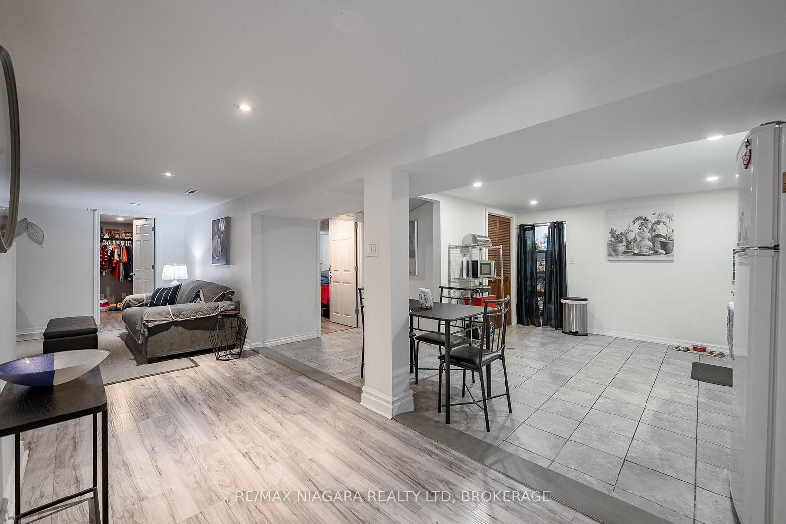 Detached House for sale at 63 Moffatt Street, St. Catharines, Ontario, L2P 2L5 - Oakdale - MLS: X12967596