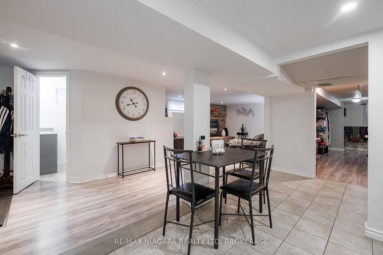 Detached House for sale at 63 Moffatt Street, St. Catharines, Ontario, L2P 2L5 - Oakdale - MLS: X12967596