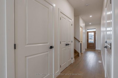 147 Scotts Drive • #19 • Lucan Biddulph, ON photo 6