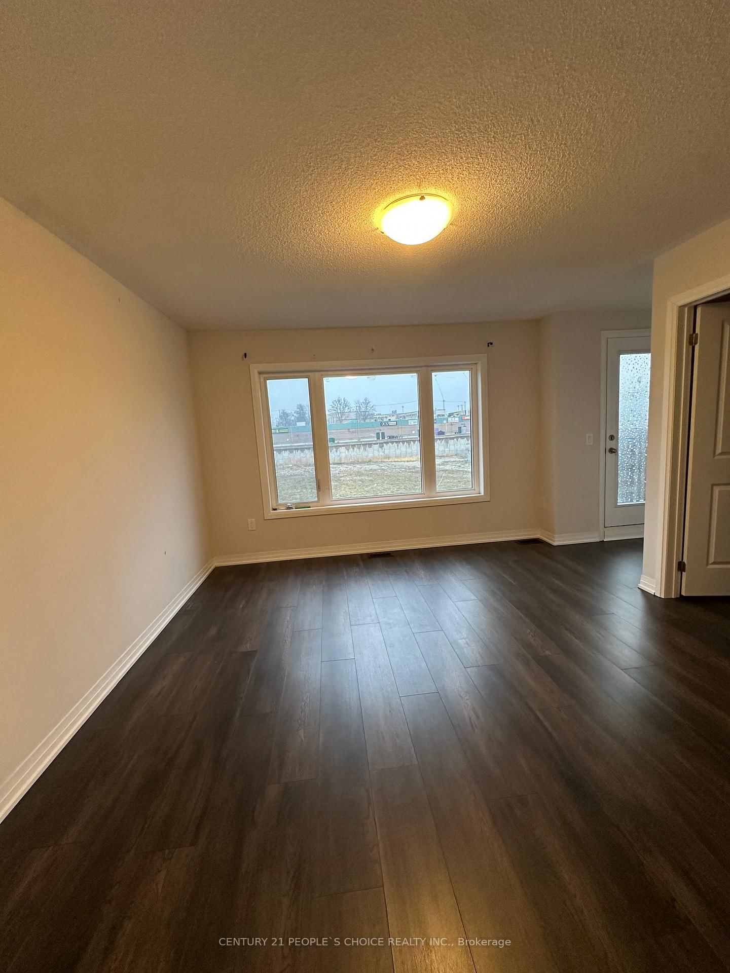 585 Colborne Street E, Unit 106 - Photo 14