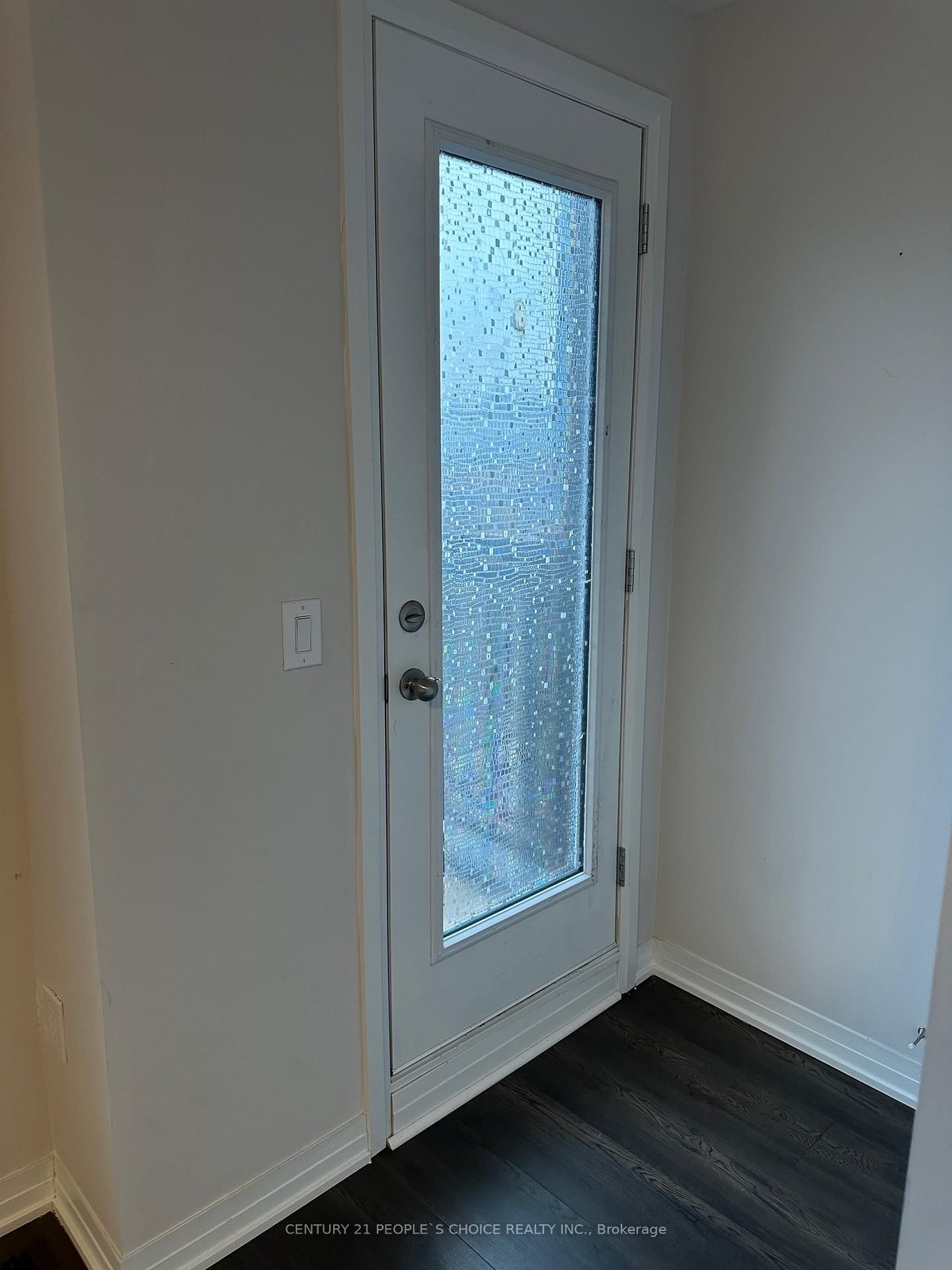 585 Colborne Street E, Unit 106 - Photo 17