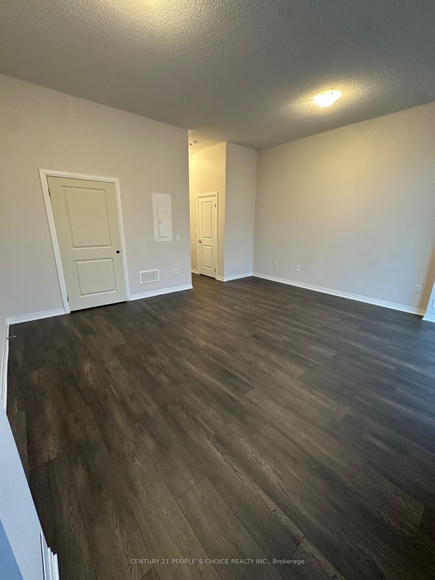 585 Colborne Street E, Unit 106 - Photo 22