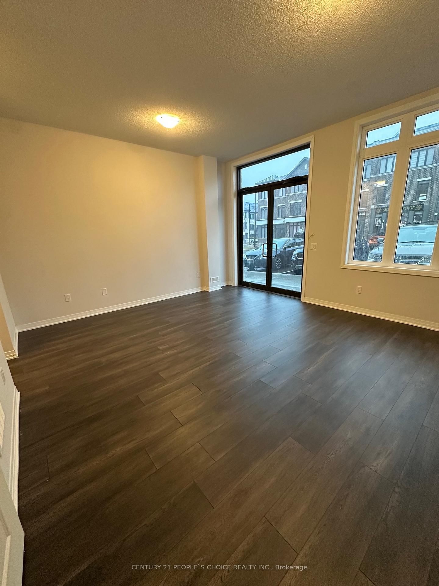 585 Colborne Street E, Unit 106 - Photo 23