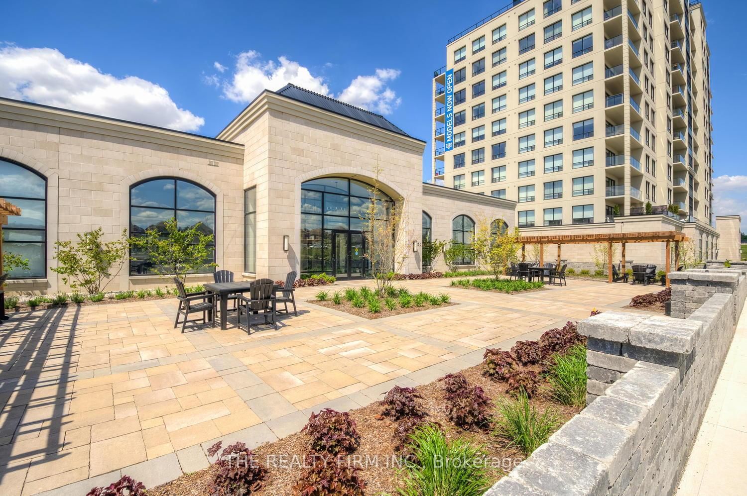 240 Villagewalk Boulevard, Unit 1011 - Photo 32