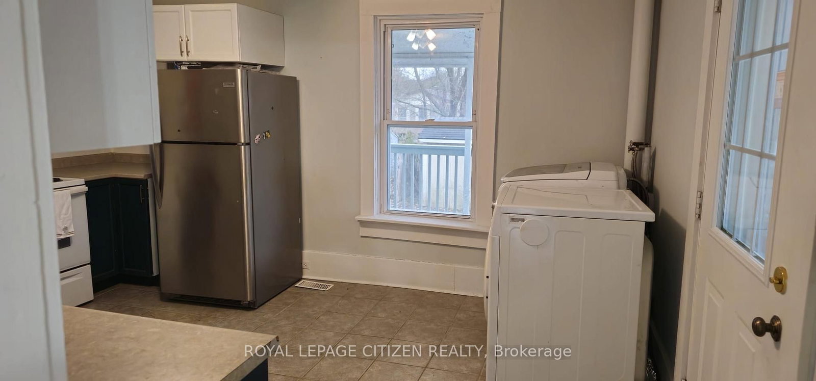 92 Mill Street W - Photo 12