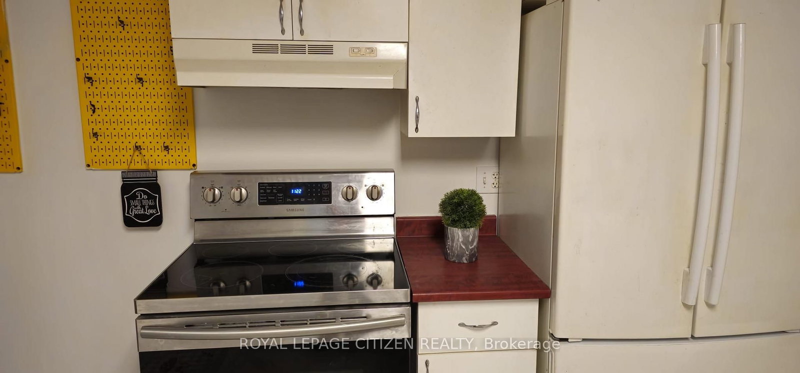 90 Mill Street W - Photo 9